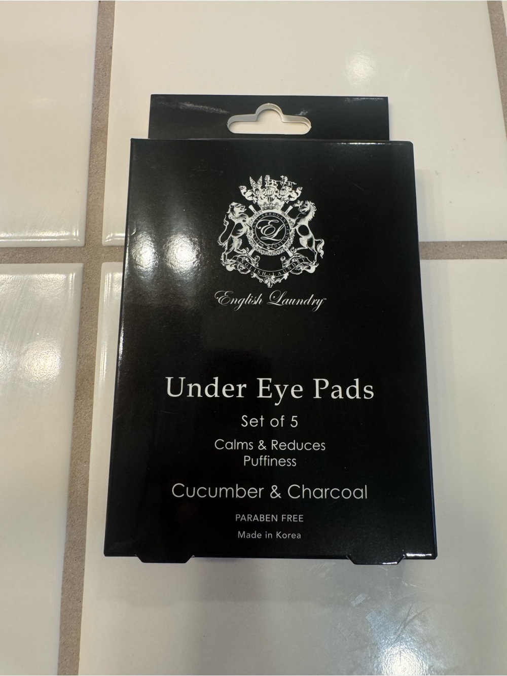 English Laundry Under Eye Pads - Black, White Text